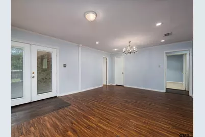 300 Robert E. Lee, Tyler, TX 75703 - Photo 11