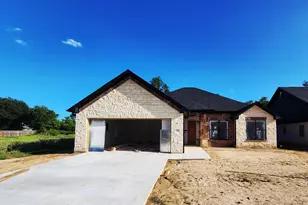 426 Deer Pt Cv, Chandler, TX 75758 - Photo 3