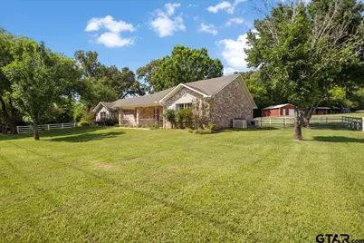 451 St Hwy 204, Jacksonville, TX 75766 - Photo 3