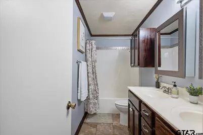 106 E Archer Dr, White Oak, TX 75693 - Photo 19