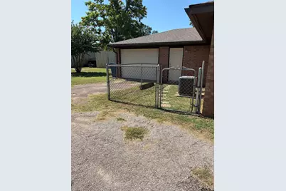 1400 N Beaulah Street, Hawkins, TX 75765 - Photo 13