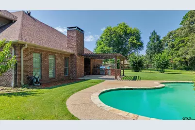 210 Whistler, Hallsville, TX 75650 - Photo 17