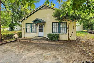 106 S College St, Lindale, TX 75771 - Photo 5
