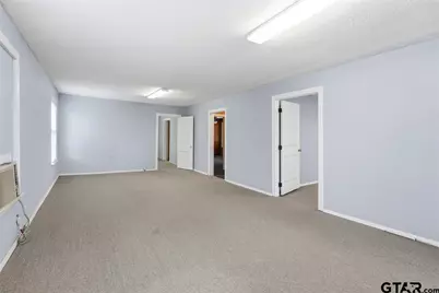 106 S College St, Lindale, TX 75771 - Photo 23