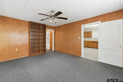 106 S College St, Lindale, TX 75771 - Photo 13