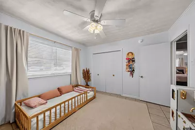 2425 Live Oak St, Jacksonville, TX 75766 - Photo 19