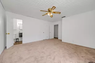 3424 Martha St, Tyler, TX 75702 - Photo 19