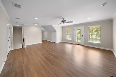 7402 Hollytree Dr, Tyler, TX 75703 - Photo 43