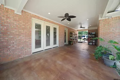 7402 Hollytree Dr, Tyler, TX 75703 - Photo 45