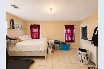 1414 N Summit Ave, Tyler, TX 75702 - Photo 11