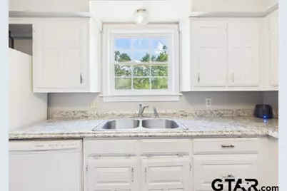 7574 St Hwy 64, Ben Wheeler, TX 75754 - Photo 11