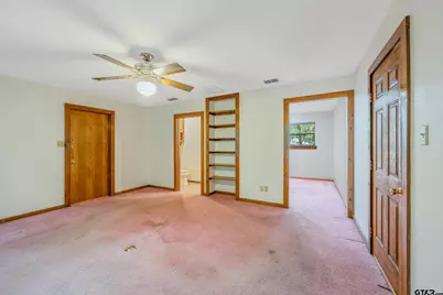 224 Blue Bird Ln, Holly Lake Ranch, TX 75765 - Photo 17