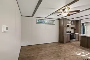 111 Kathy Cir, Mabank, TX 75156 - Photo 5