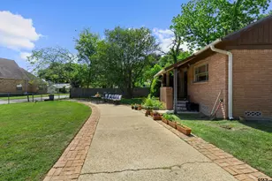 500 W Marshall, Gladewater, TX 75647 - Photo 3