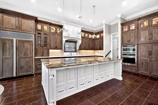 6401 Hollytree Cir, Tyler, TX 75703 - Photo 7