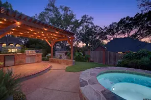 6401 Hollytree Cir, Tyler, TX 75703 - Photo 37