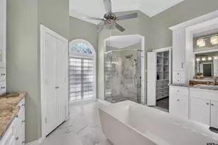 6401 Hollytree Cir, Tyler, TX 75703 - Photo 13