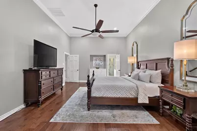 6401 Hollytree Circle, Tyler, TX 75703 - Photo 11