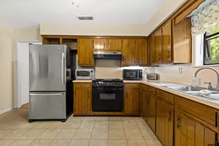 6339 Lakewood Dr, Gilmer, TX 75645 - Photo 15
