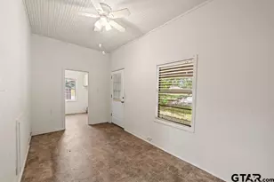 211 S Olive, Grapeland, TX 75844 - Photo 25