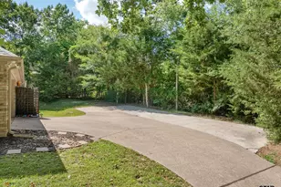 23610 Greenway Dr, Bullard, TX 75757 - Photo 5