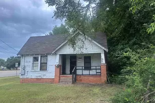 920 N Palace Ave, Tyler, TX 75702 - Photo 1