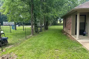 129 Mure St, Big Sandy, TX 75755 - Photo 3