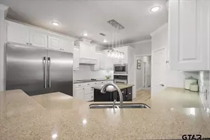 305 Bridgers Hill Rd, Longview, TX 75604 - Photo 31