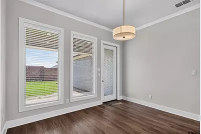 7012 Hillside Ave, Tyler, TX 75707 - Photo 11