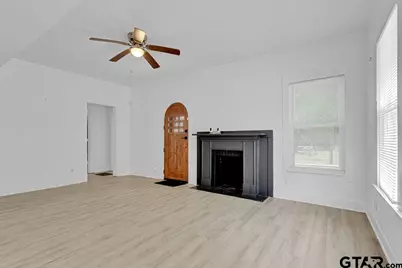 831 W Houston Street, Tyler, TX 75702 - Photo 7