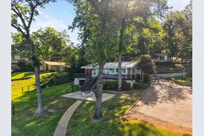 1907 East Lake, Gladewater, TX 75647 - Photo 1