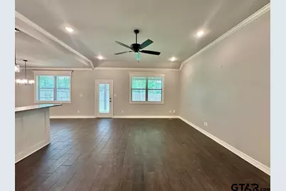 109 Rose Row Ln, Winona, TX 75792 - Photo 7