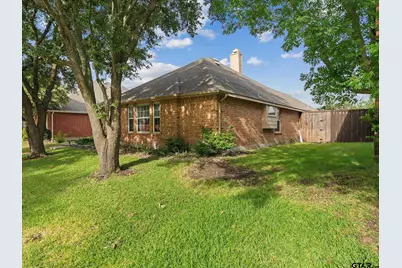4601 Carlton Dr, Garland, TX 75043 - Photo 3