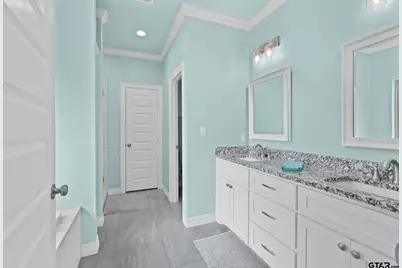22477 County Road 2166, Troup, TX 75789 - Photo 19