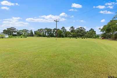 22477 County Road 2166, Troup, TX 75789 - Photo 9