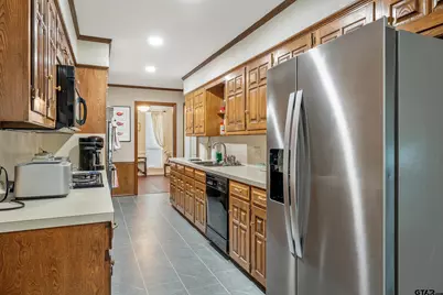 4913 Pine Knoll, Tyler, TX 75703 - Photo 15