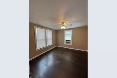 318 E South St, Unit B, Lindale, TX 75771 - Photo 9