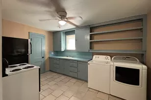 318 E South St, Lindale, TX 75771 - Photo 5