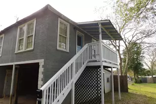 318 E South St, Lindale, TX 75771 - Photo 1