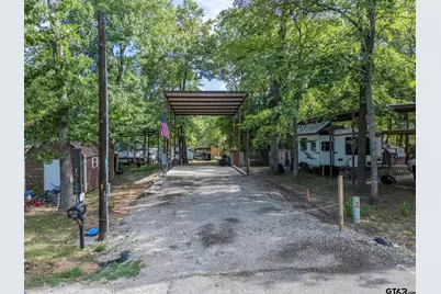 168 Pr 5812, Yantis, TX 75497 - Photo 1