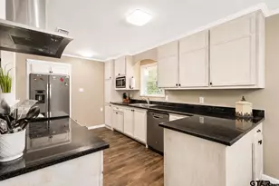 7045 FM1803, Athens, TX 75752 - Photo 17
