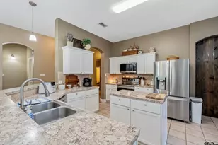 1902 Golden Bay, Whitehouse, TX 75791 - Photo 7
