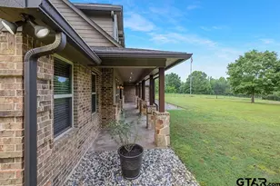1408 Pine Wilderness Dr, Queen City, TX 75572 - Photo 3