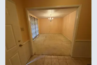1311 Larkspur, Tyler, TX 75703 - Photo 3