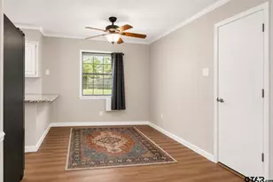 817 Howard St, Jacksonville, TX 75766 - Photo 17
