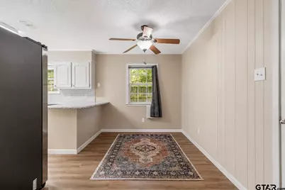 817 Howard St, Jacksonville, TX 75766 - Photo 19
