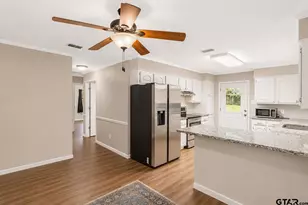 817 Howard St, Jacksonville, TX 75766 - Photo 21