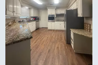409 Sutherland Dr., Tyler, TX 75703 - Photo 17