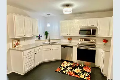 404 W Briar Court, Overton, TX 75684 - Photo 7