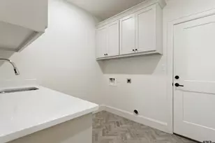 5300 Hollytree Dr, Tyler, TX 75703 - Photo 27